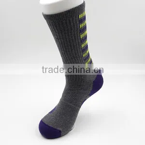2014 Newest Elite Basketball Socks for Men! thumbnail-3