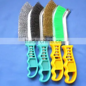 Knife Brush With Plastic Handle thumbnail-2