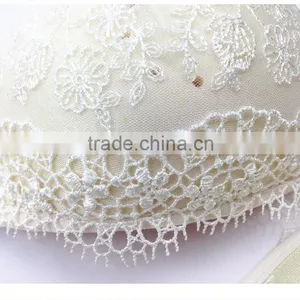 Romantic Design Strapless Sexy Girl Lace Bra for Wedding thumbnail-4