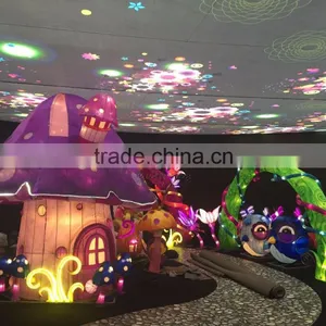 Outdoor Chinese Silk Lantern thumbnail-2