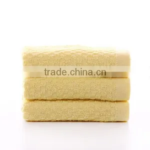Pineapple Check Solid Color Towel thumbnail-4