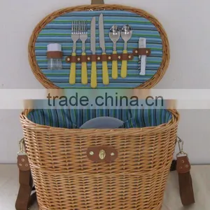 Wicker Picnic Basket Suitable for Camping thumbnail-1