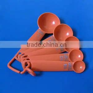 5 Pcs Plastic Measuring Spoon Set thumbnail-1