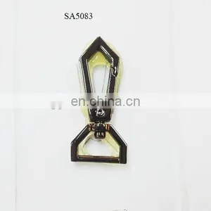 Unique Customized Black Small Swivel Hook thumbnail-2