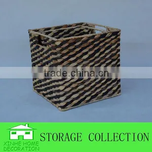 S/2 Square Natural Water Hyacinth Woven Storage Cubes thumbnail-2