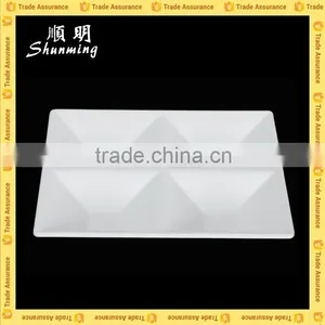 White Melamine Tray thumbnail-1