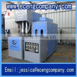 Semi-automatic Plastic Bottle Blow Mould Machine thumbnail-1