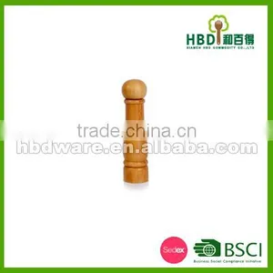 Wooden Pepper Mill and Shaker Set thumbnail-2