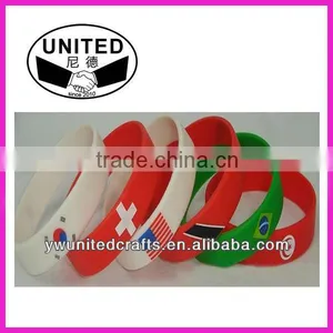 World Cup Souvenir Silicone Wristband for National Football Team thumbnail-1