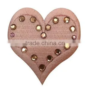 Heart-shaped Rhinestone Embroidery Applique thumbnail-1