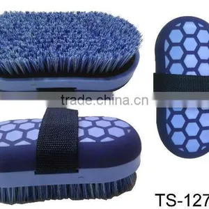 Horse Brush Equestrian Product thumbnail-1