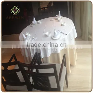 Party Decoration 2016 Wholesale Ruffled Table Cloth thumbnail-1