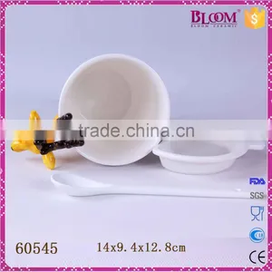 Home Drinkware White Custom Ceramic Mug With Lid thumbnail-5
