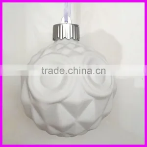 New Product Ball Shaped Hanging Ceramic Decoration With LED Light thumbnail-1