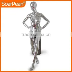Fiberglass Female Sitting Electroplated Mannequin thumbnail-2