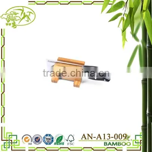 Aonong Eco-friendly Kitchen Multifunctional Tool Post Chopping Block Bamboo Cutter Holde thumbnail-2