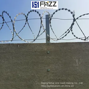 General Purpose BTO-22 Spiral 304 Stainless Steel Razor Barbed Wire thumbnail-4