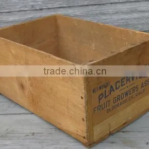 Primitive-vintage-wood-box-original-old-paper-fruit-crate-label-Placerville-Maid-Laurel-Leaf-Farm-item thumbnail-1