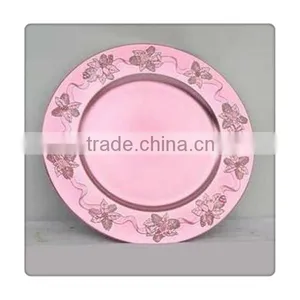Decorative Plastic Pink Flower Plates thumbnail-1