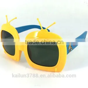 Cool Boy or Girl TV Sunglasses for Baby thumbnail-2