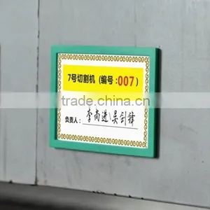 New Products Magnetic Holder Outdoor Plastic Card Holder thumbnail-4