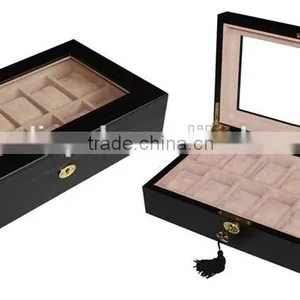 Elegant Wooden Watch Box With Silver Lock thumbnail-3
