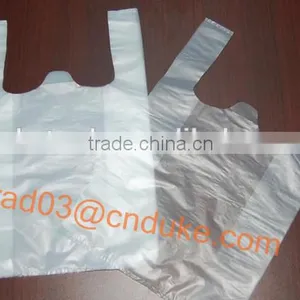 High Speed Automatic Punching Four Lines Feeding Bottom Sealing Bag Making Machine thumbnail-1