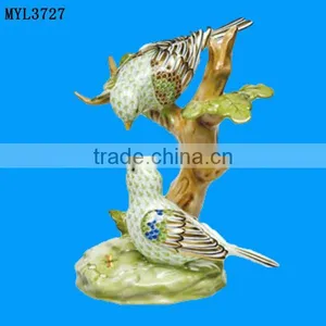 Resin Couple Rothchild Bird Statue on Tree Branch thumbnail-1