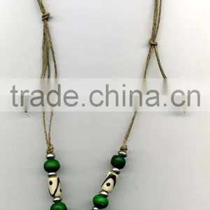 Thread Bead Necklace thumbnail-1