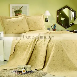Microfiber Solid Quilts/Bedspreads thumbnail-1