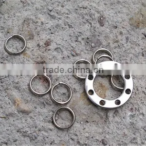 Utility Removable UFO Buckle Durable Keychain Outdoor EDC Tool Mini Key Ring thumbnail-2