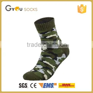 2016 Wholesale Design Cotton Custom Camouflage Style Men Socks thumbnail-1