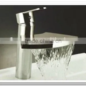 Circular Sector Waterfall Basin Tap, Waterfall Bathroom Basin FaucetQH0522 thumbnail-1
