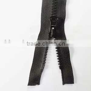 5# Plastic Derlin Zipper Open End Zipper With Auto Lock Thumb Slider Garment Zipper thumbnail-3