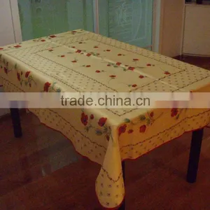 Transfer Print Christmas Design 100% Polester Table Cloth From Manufacturer thumbnail-6