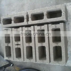 QT4-35 Manual Interlocking Brick Making Machine for Sale thumbnail-3