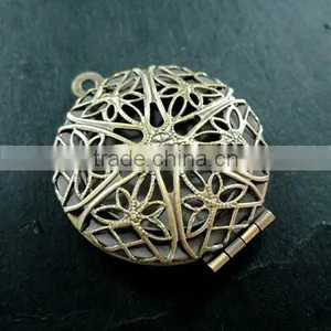 27mm Vintage Style Round Antiqued Bronze Filigree Photo Locket Pendant Charm DIY Supplies 1111002 thumbnail-2