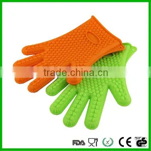 Custom Heat Resistant Silicone Oven Mitts Gloves thumbnail-1