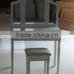 Black Dresser With Three Pieces Mirrors thumbnail-4