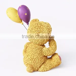 Custom Small Resin Bear With Balloon Statue thumbnail-5