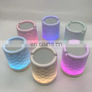 Wholesale Wireless Bluetooth Speaker Night Light Colorful Atmosphere Bluetooth Speaker Lamp thumbnail-3