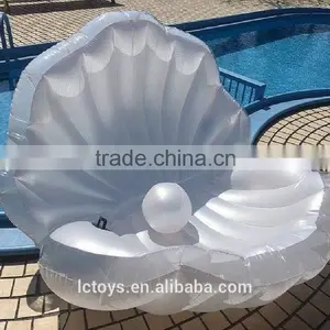 Inflatable Seashell thumbnail-1