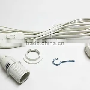 BS Cordset With In-line Switch and E14 Lamp Holder thumbnail-1