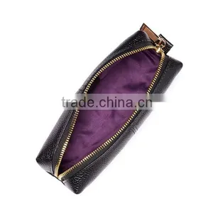 Top Grain Ladies Cow Pebble Leather Waterproof Travel Leather Toiletry Bag thumbnail-2