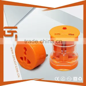 Travel Adapter With Usb thumbnail-1