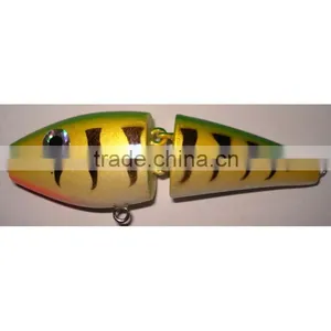 Wood Fish Lure thumbnail-1