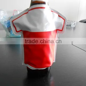 Football Shirt Shape PVC Gel Single Beer Bottle Cooler Sleeve for Sports Gift thumbnail-2