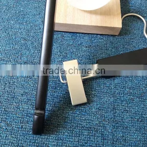 Shenzhen De Liang Display Wooden Hanger Cheaper Price thumbnail-2