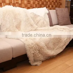 HLHT Competitive Price Warm and Breath 100 Polyester Blanket,faux Fur Fleece Blanket,plush Flannel Blanket thumbnail-3
