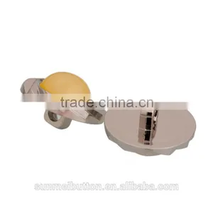 Taiwan Designer All Types of Shank Type Button for Garment thumbnail-2